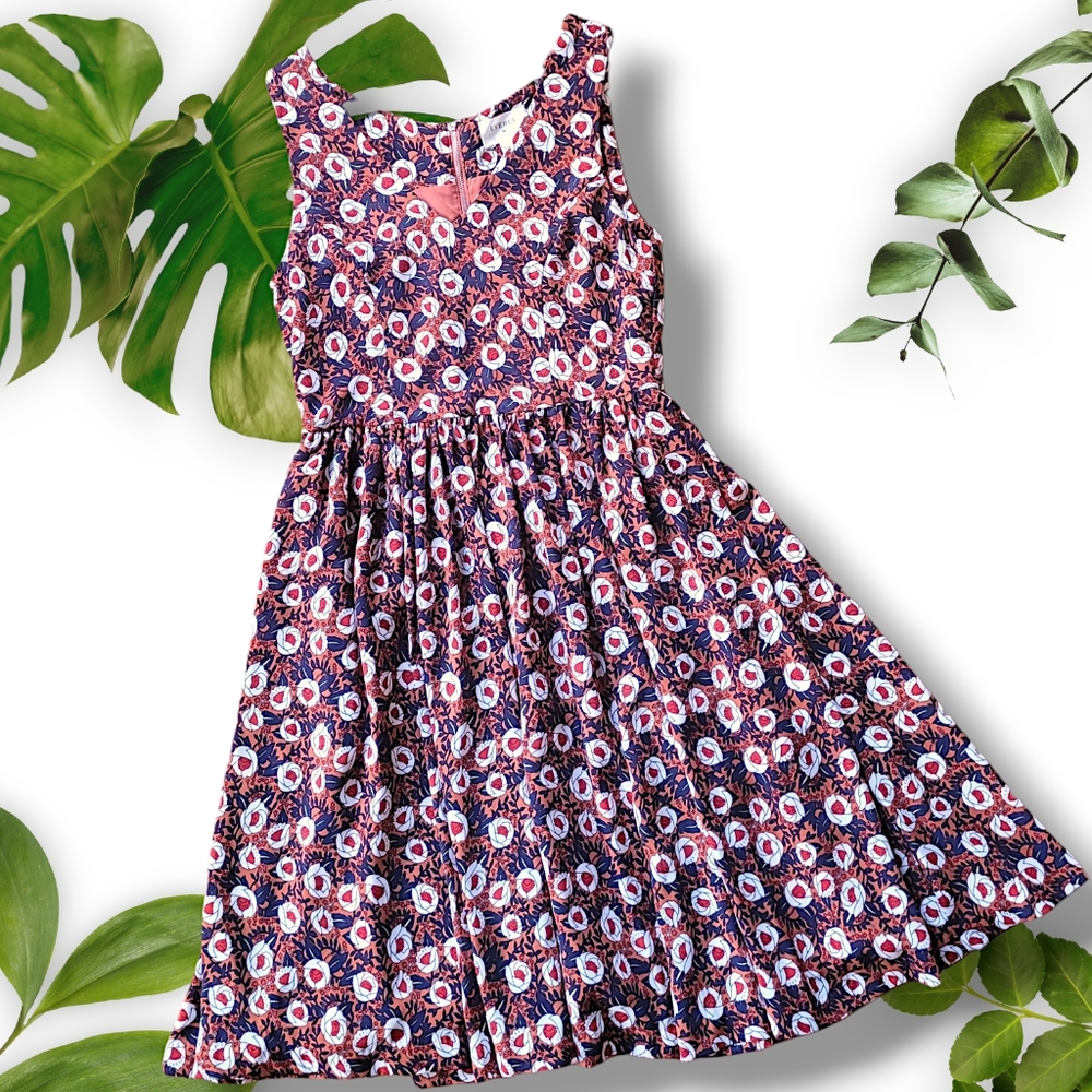 Everly Dress ~Knee Length, sz Small